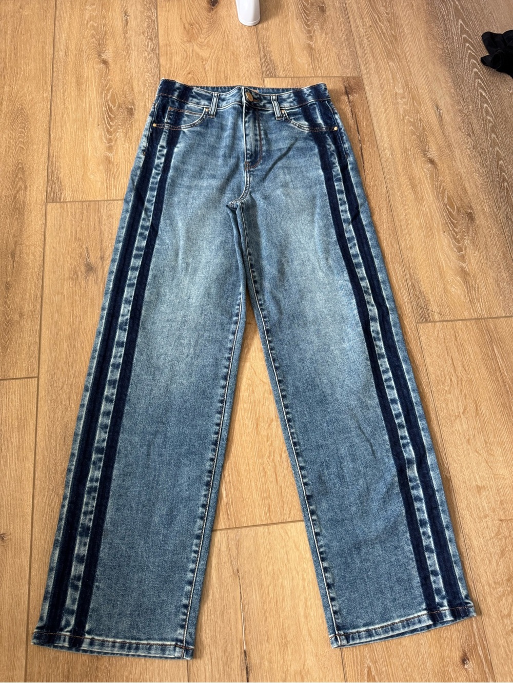 Women's KUT from the Kloth Sienna Contrast Side Straight Jeans Size 2 - Picture 2 of 8